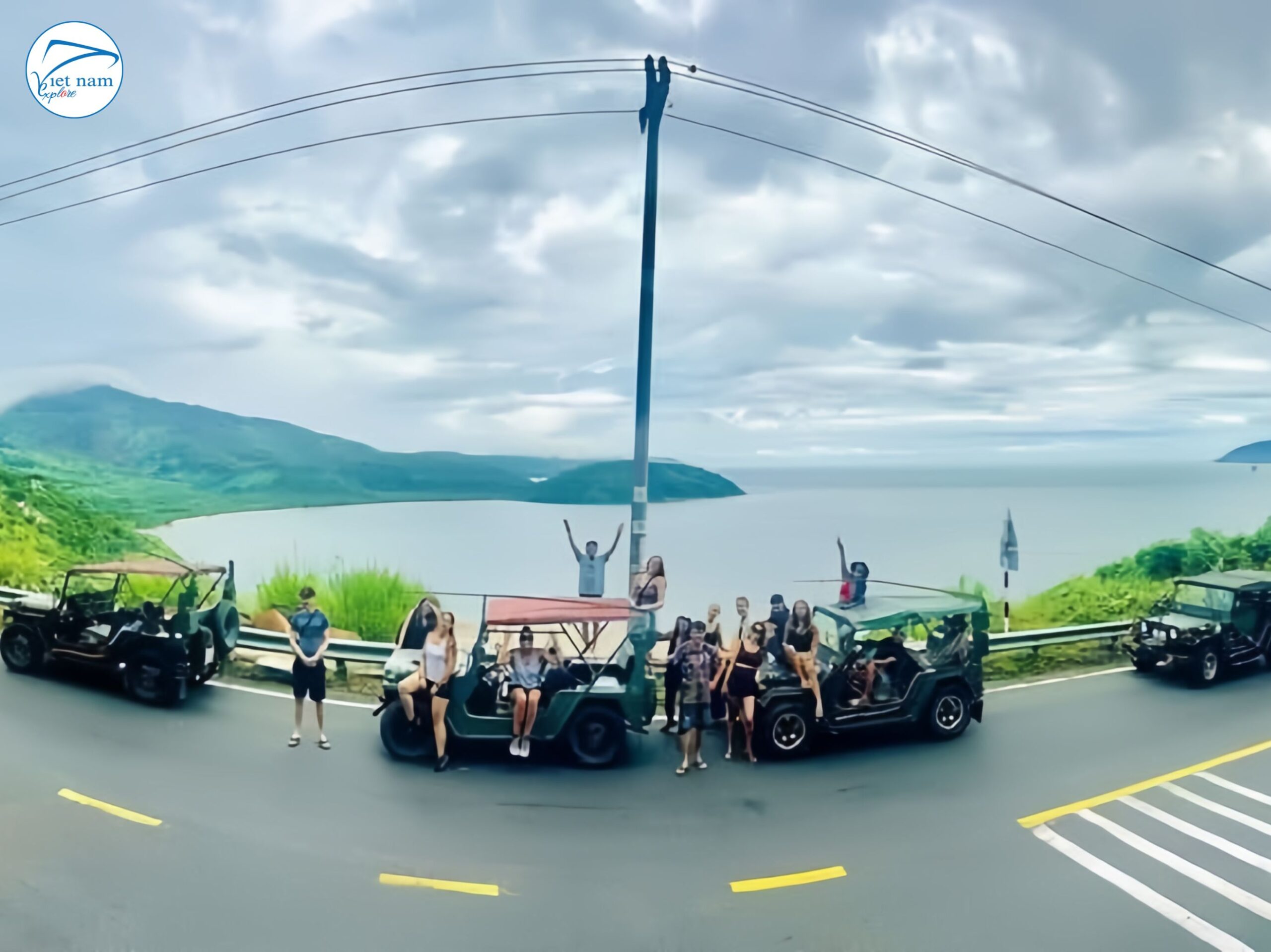 Hai Van Pass Jeep Tour