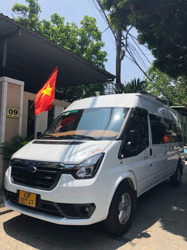 Xe đưa đón sân bay Đà Nẵng từ trung tâm thành phố