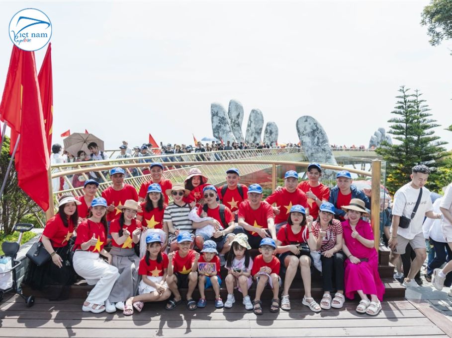 Tour Bà Nà Hills 1 Ngày Khám Phá Cầu Vàng, Làng Pháp & Fantasy Park
